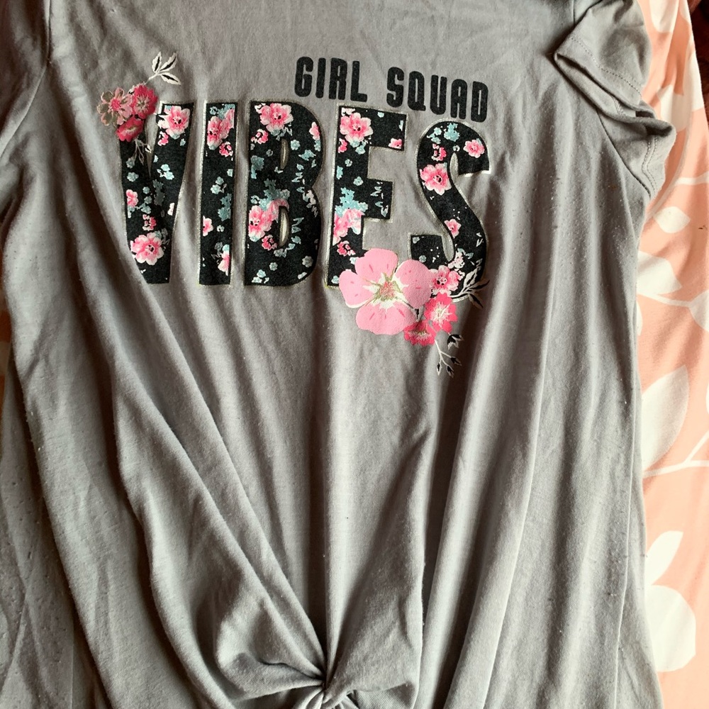 Shirt - Picture 2 of 3